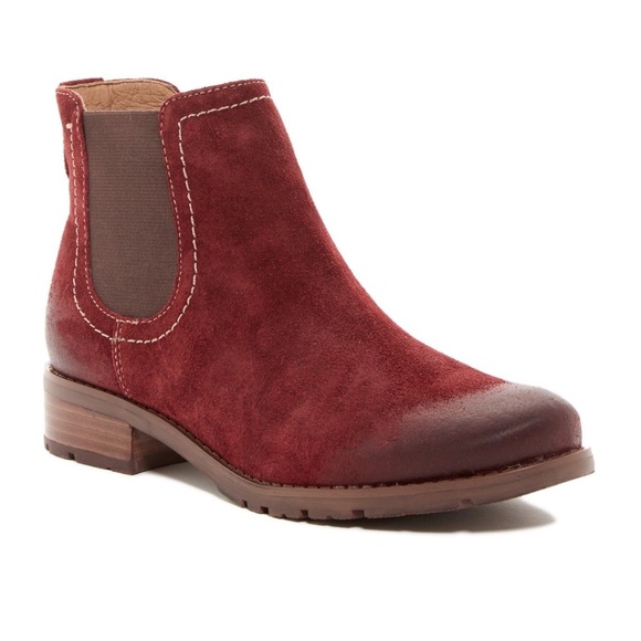 Sofft Shoes - Sofft Chelsea burnished suede leather boots